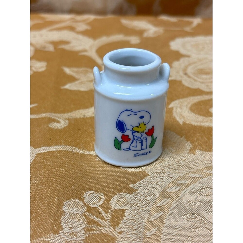 Snoopy Miniture Vase Vintage 1965